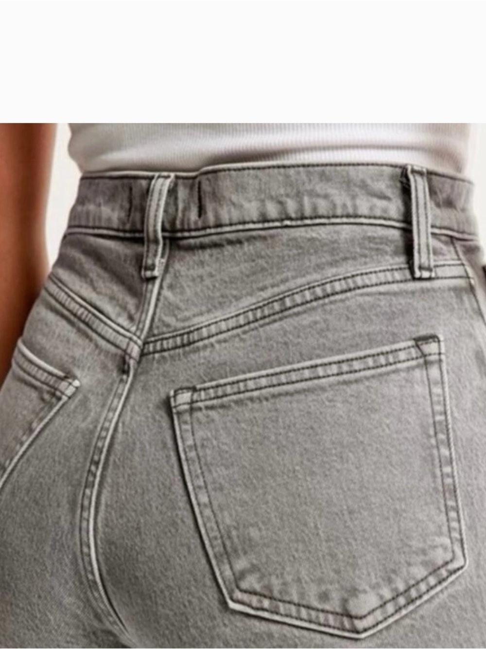 Abercrombie & Fitch High-Rise 90s Straight Jeans - Light Gray - Picture 5 of 9